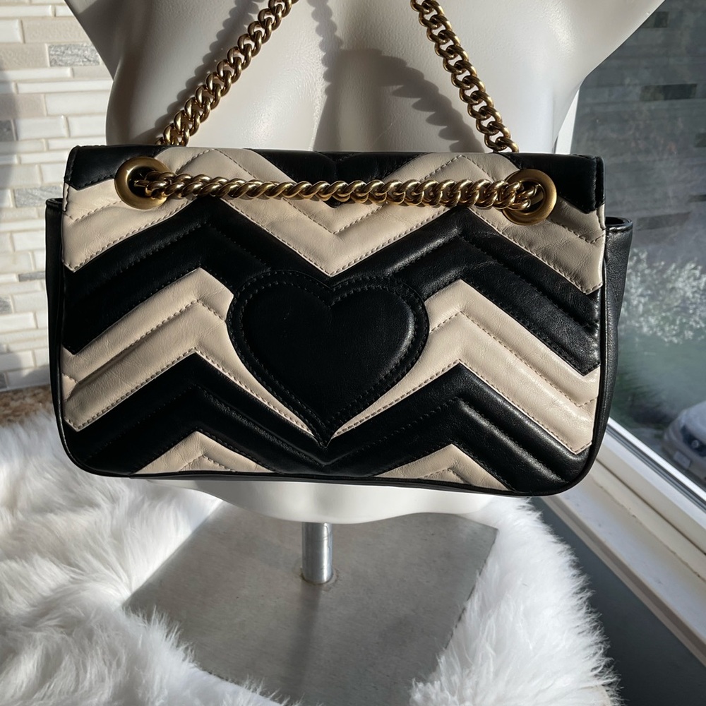 Gucci Marmont GG Black White Chevron Matelasse Leather Fold Over Flap Bag - Picture 3 of 10